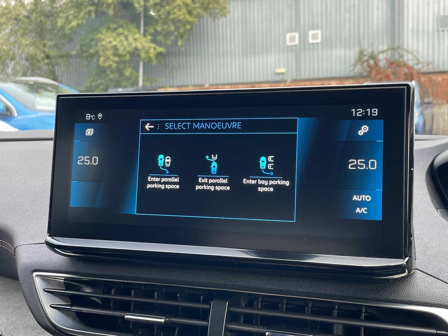 Used Peugeot 3008 2021 for sale - 76584360: Photo 53