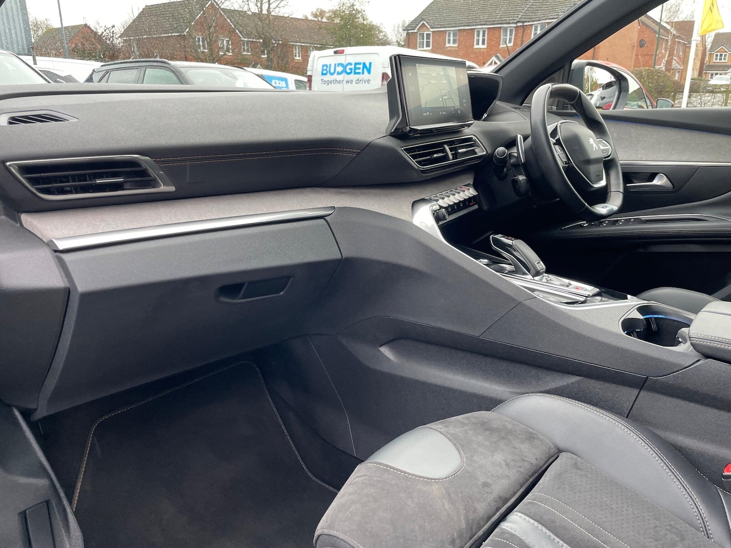 Used Peugeot 3008 2021 for sale - 76584360: Photo 62