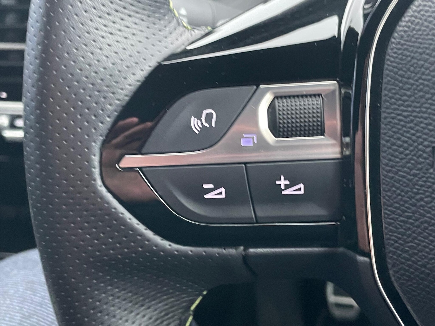 Used Peugeot 208 2024 for sale - 76200708: Photo 39