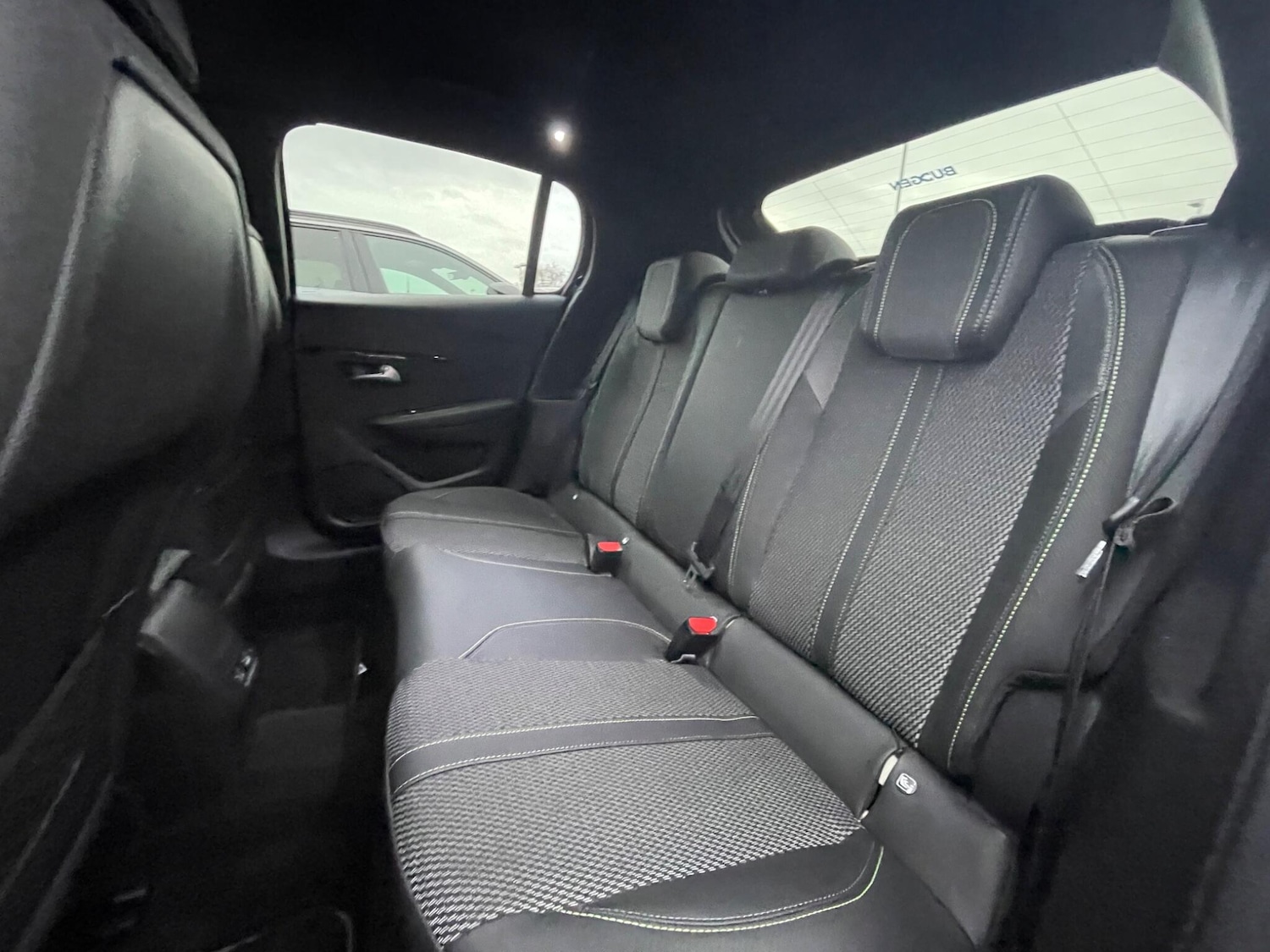 Used Peugeot 208 2024 for sale - 76200708: Photo 53