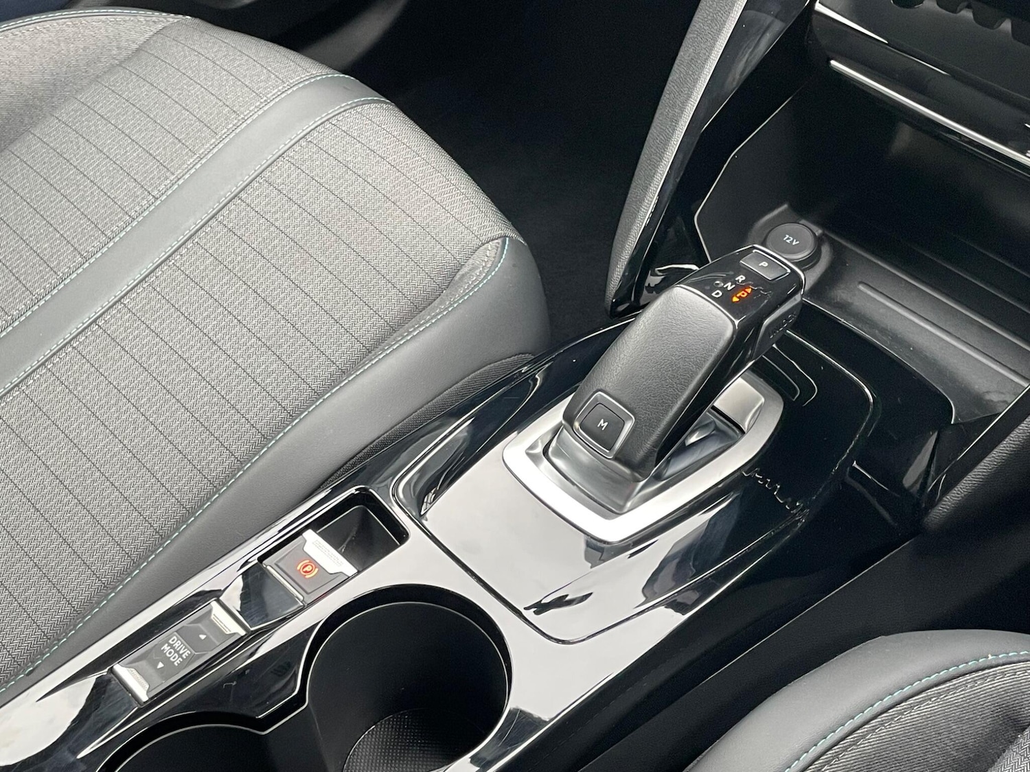 Used Peugeot 2008 2021 for sale - 76409224: Photo 44