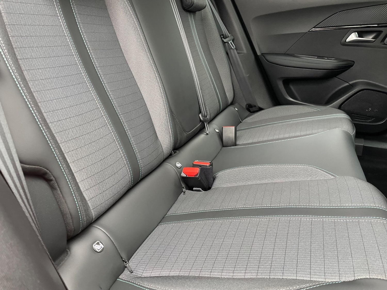 Used Peugeot 2008 2021 for sale - 76409224: Photo 56