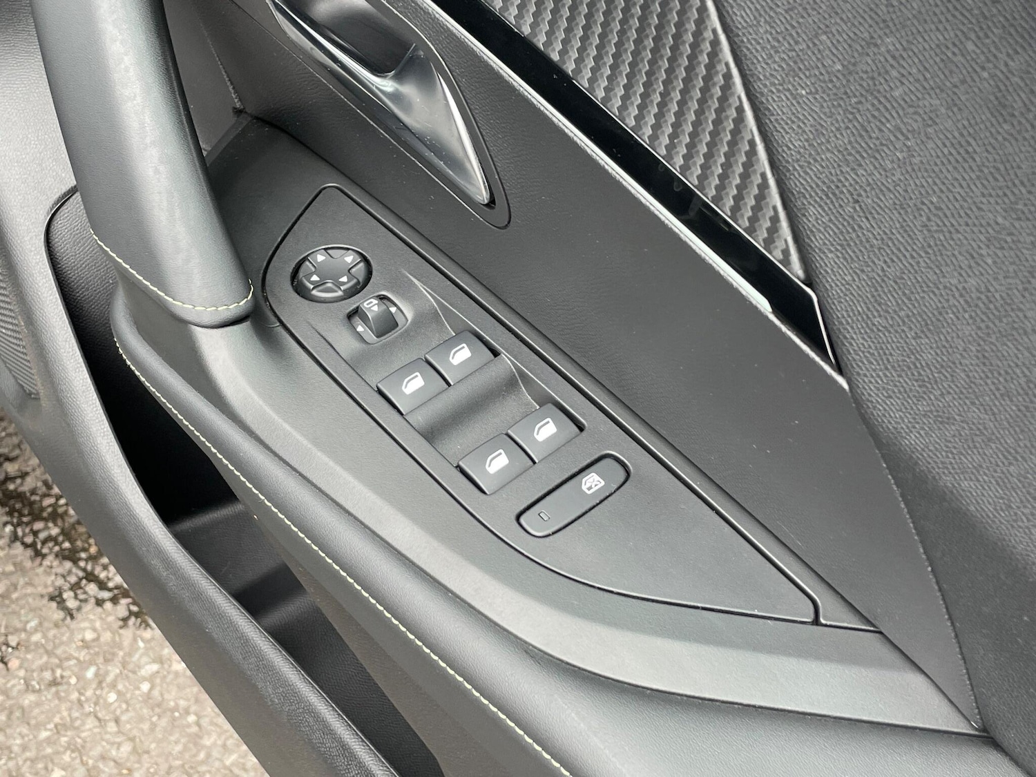 Used Peugeot 2008 2022 for sale - 76072395: Photo 35