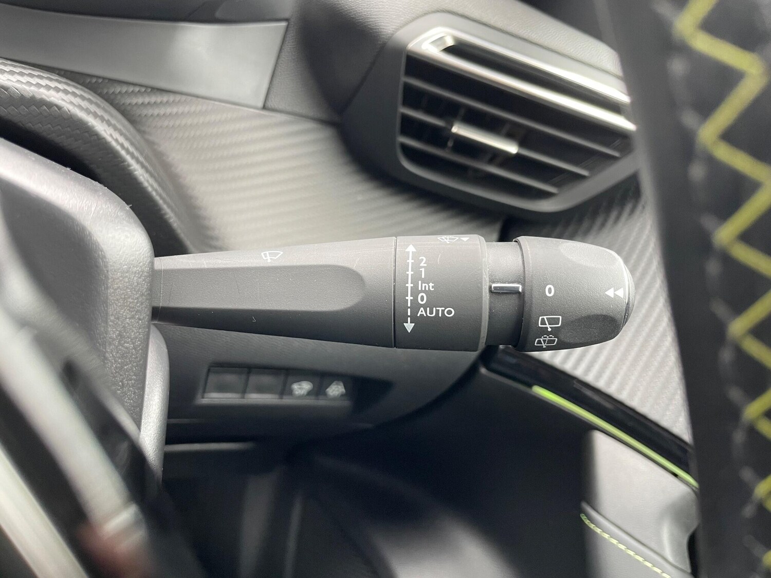 Used Peugeot 2008 2022 for sale - 76072395: Photo 43