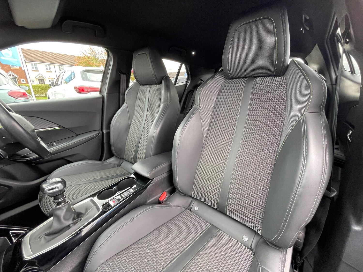 Used Peugeot 2008 2022 for sale - 76072395: Photo 62