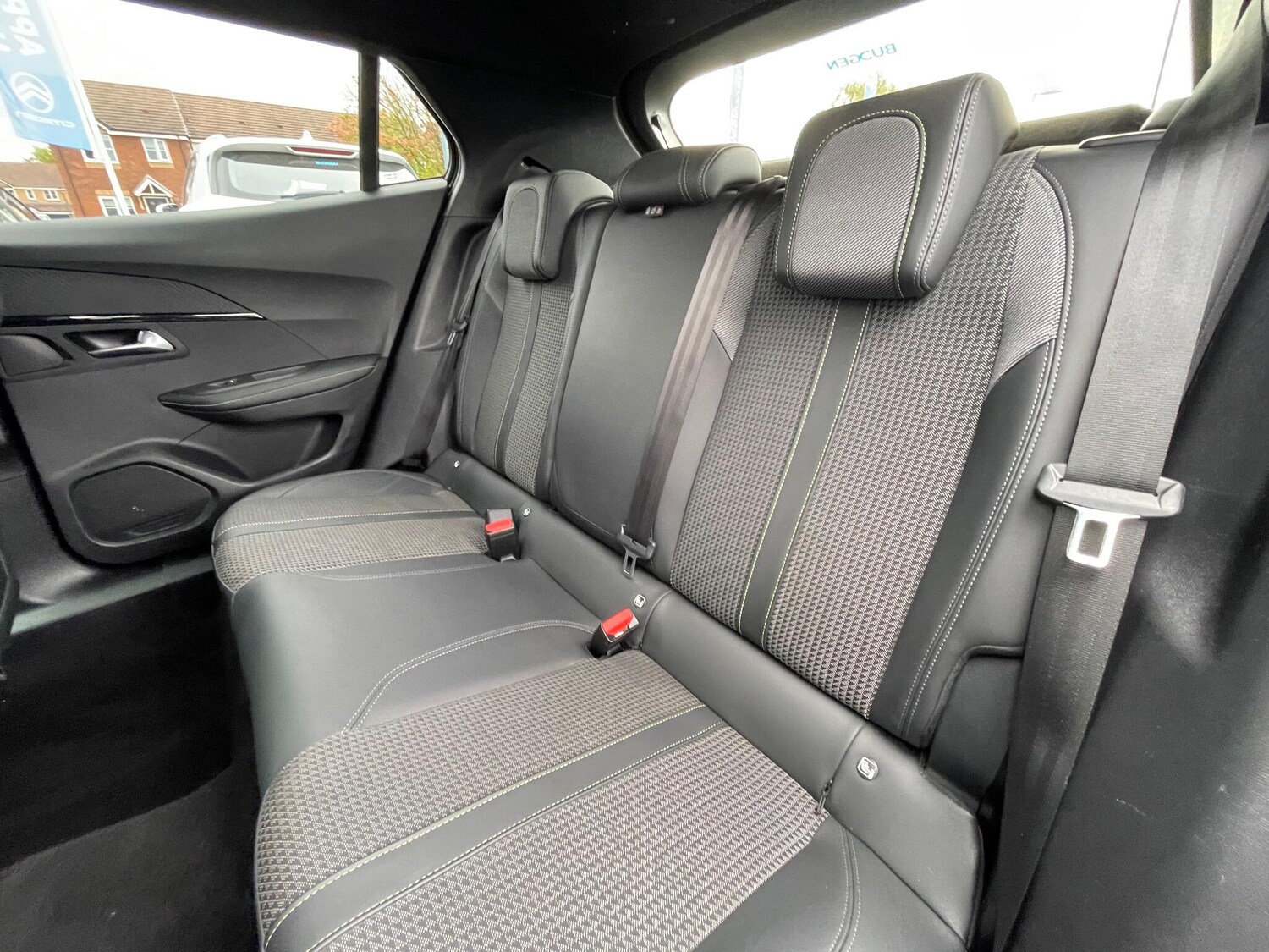 Used Peugeot 2008 2022 for sale - 76072395: Photo 64