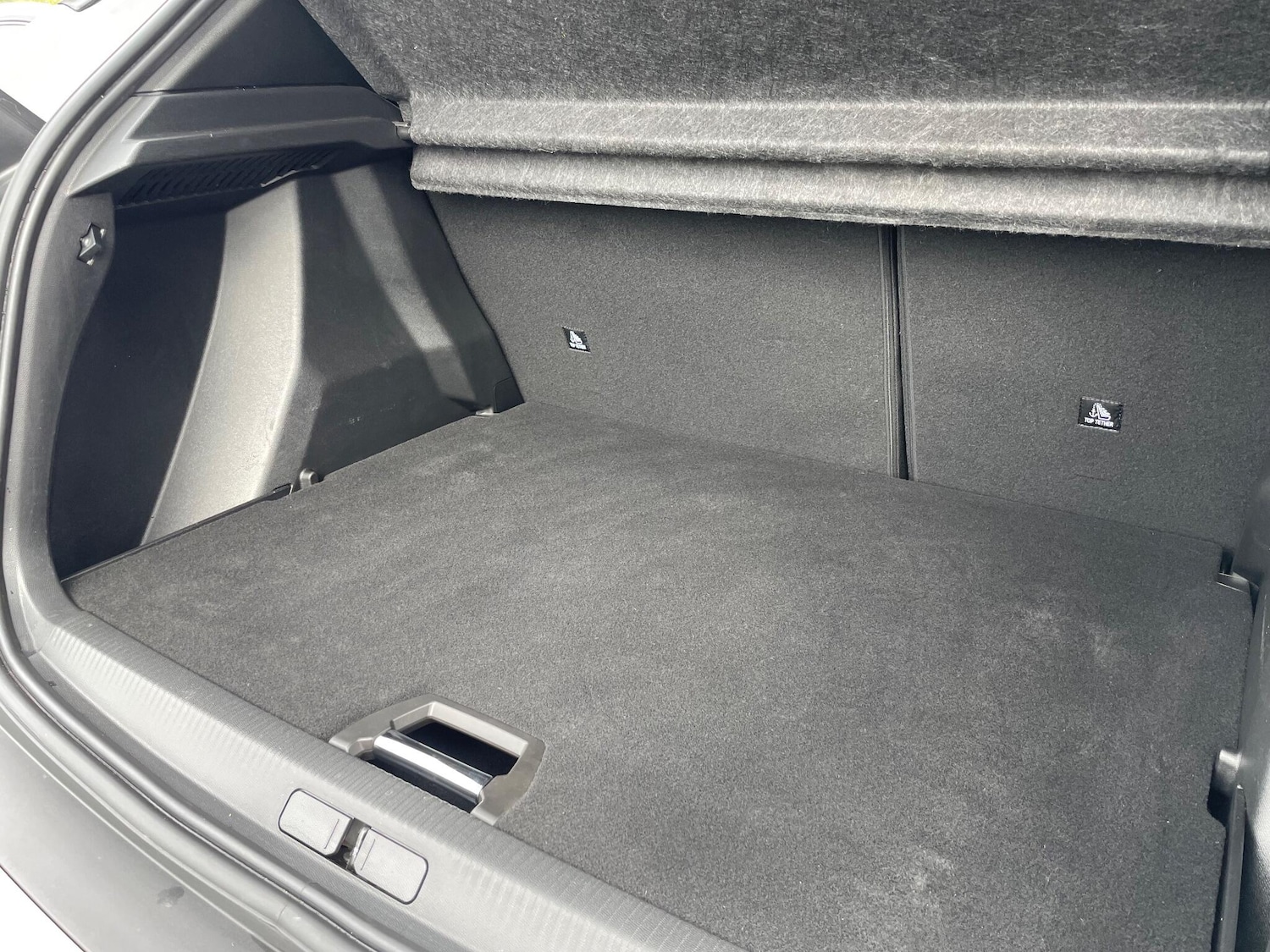 Used Peugeot 2008 2023 for sale - 76041771: Photo 34