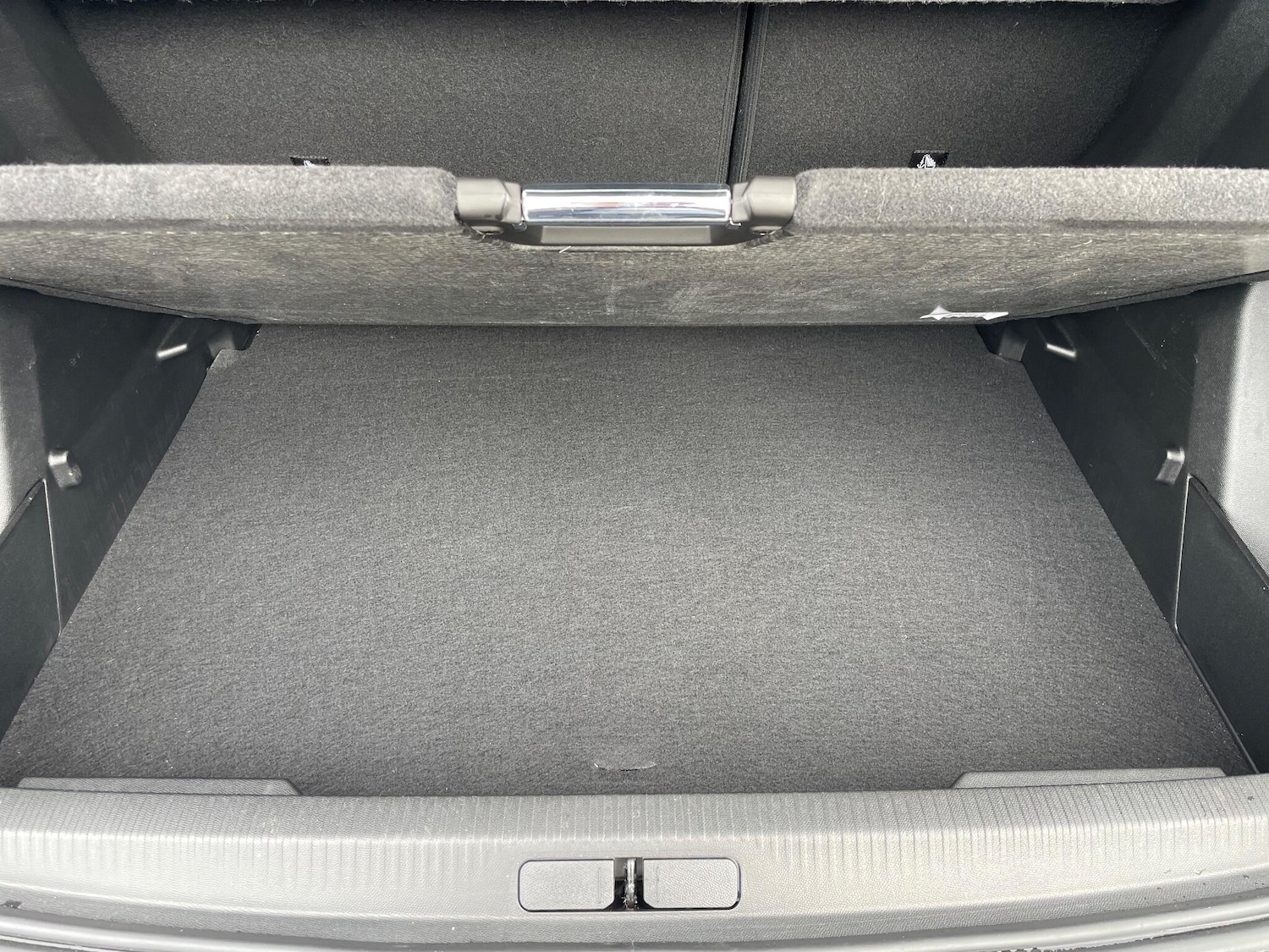 Used Peugeot 2008 2023 for sale - 76041771: Photo 36