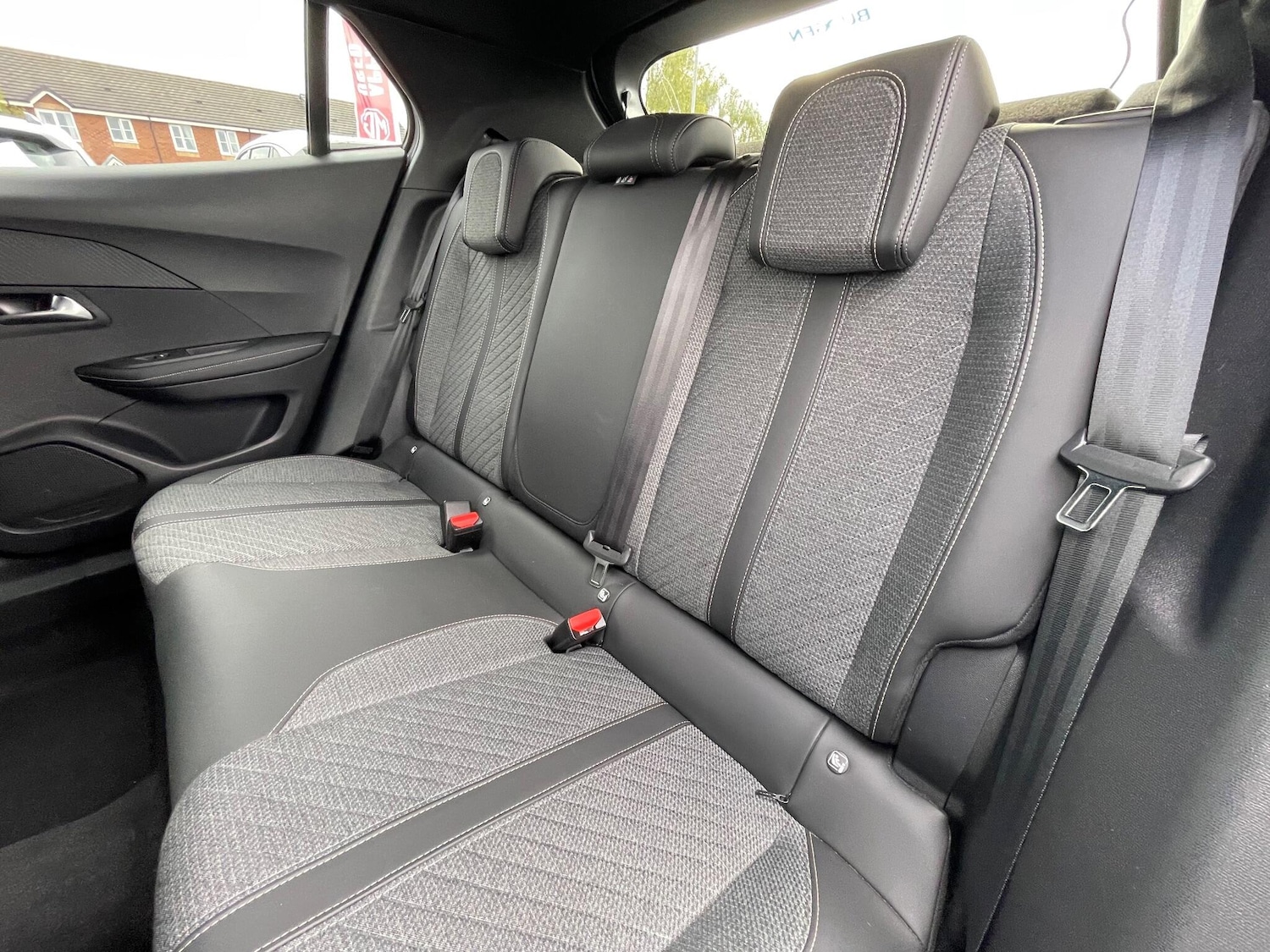 Used Peugeot 2008 2023 for sale - 76041771: Photo 62