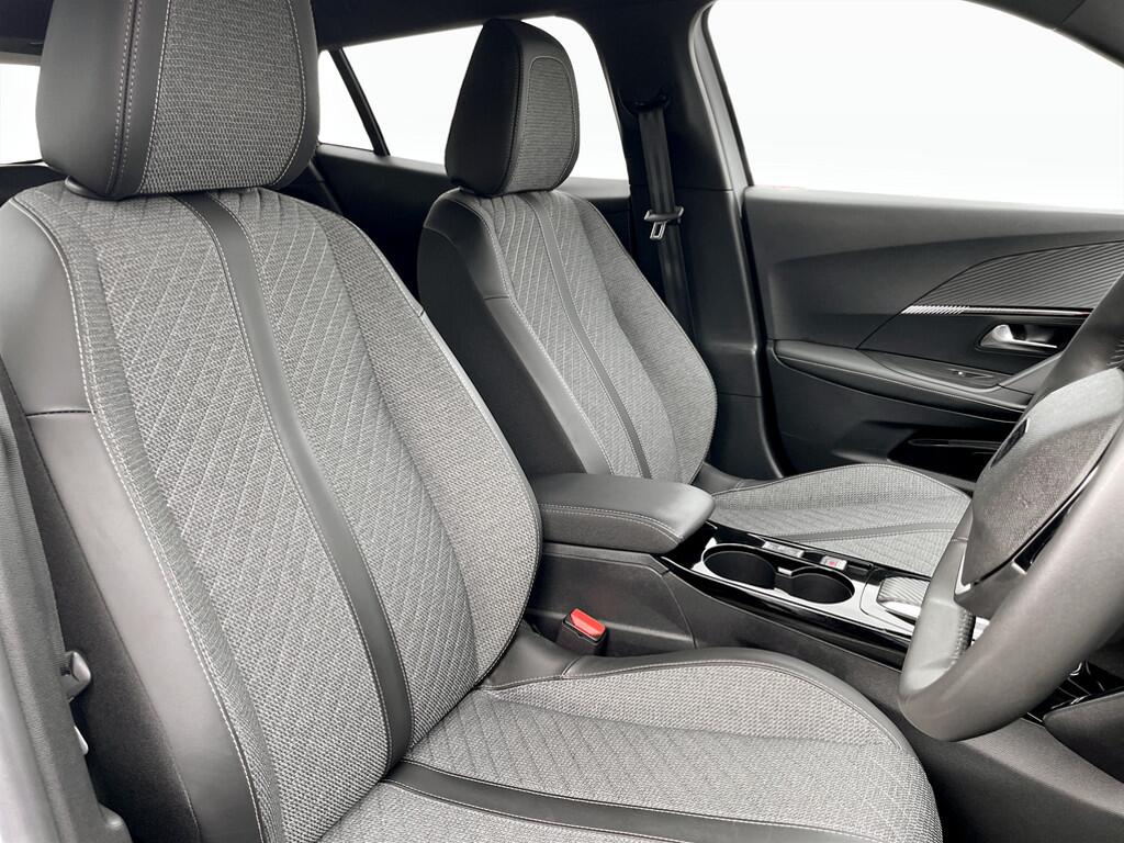 Used Peugeot 2008 2023 for sale - 76041771: Photo 9