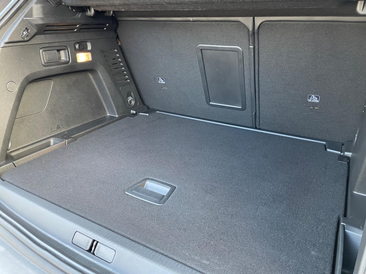 Used Peugeot 3008 2022 for sale - 77279020: Photo 32