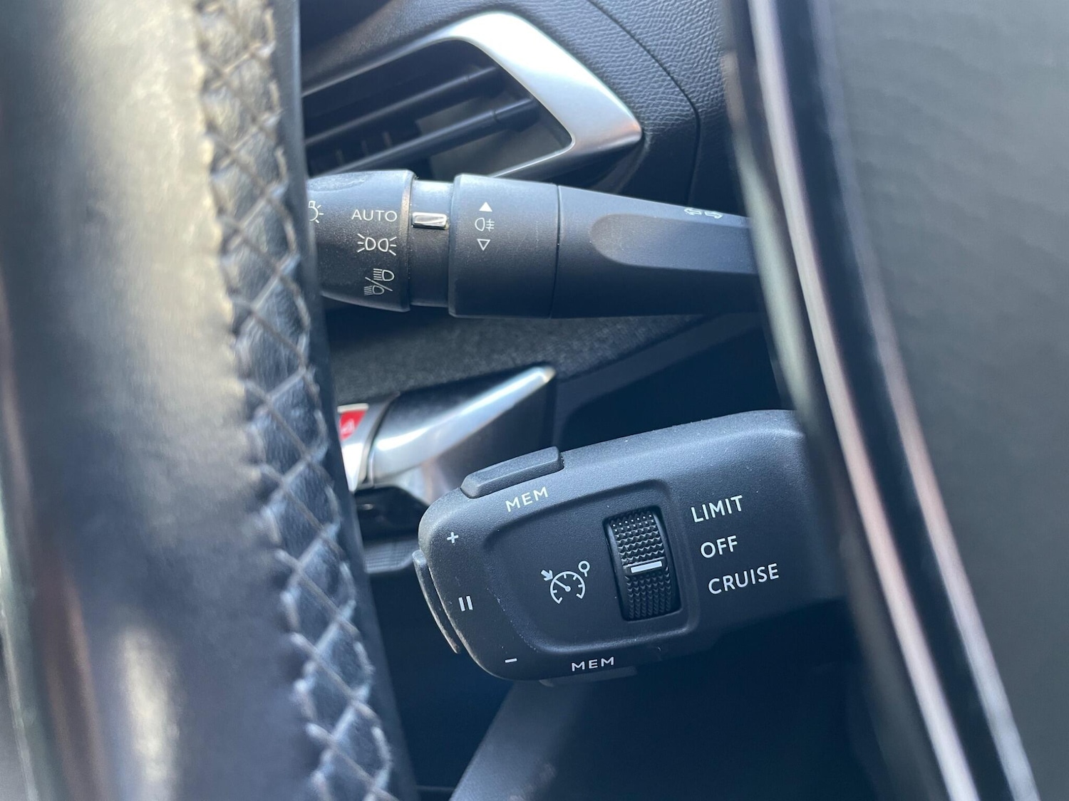 Used Peugeot 3008 2022 for sale - 77279020: Photo 45