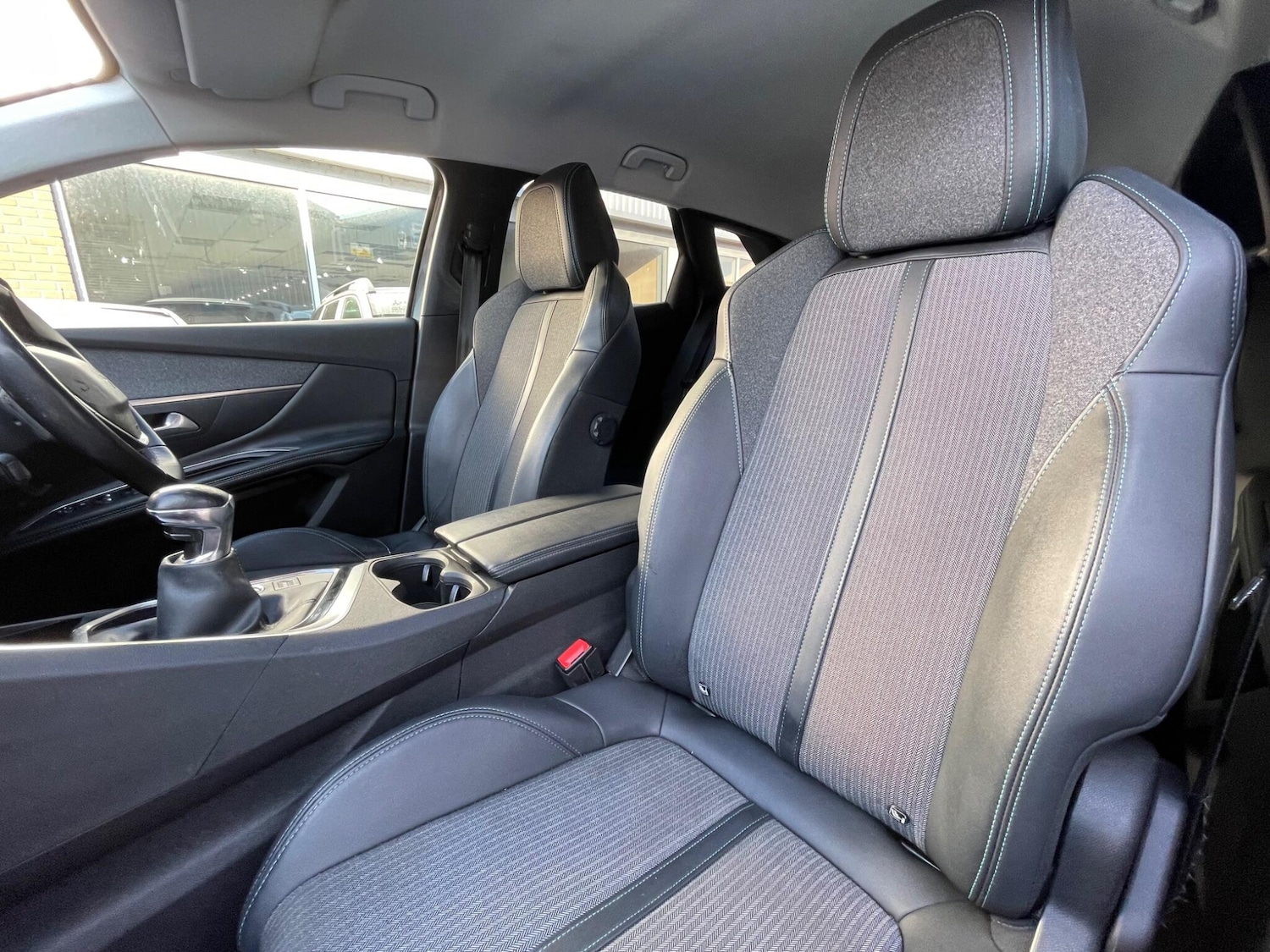 Used Peugeot 3008 2022 for sale - 77279020: Photo 60