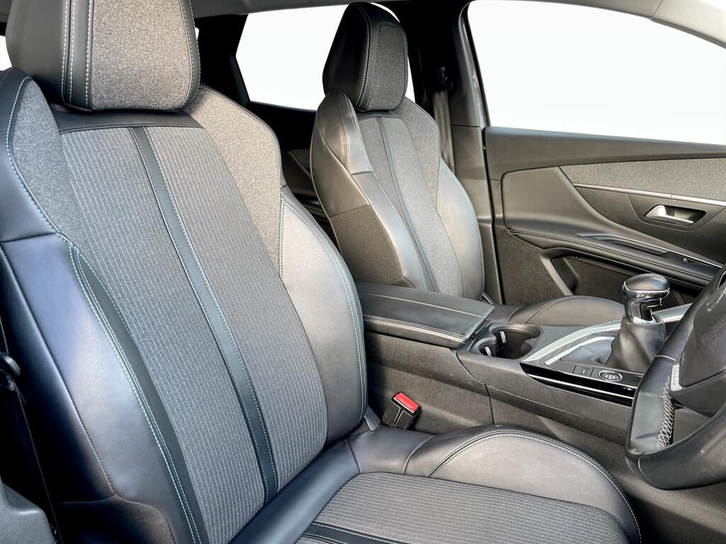 Used Peugeot 3008 2022 for sale - 77279020: Photo 9