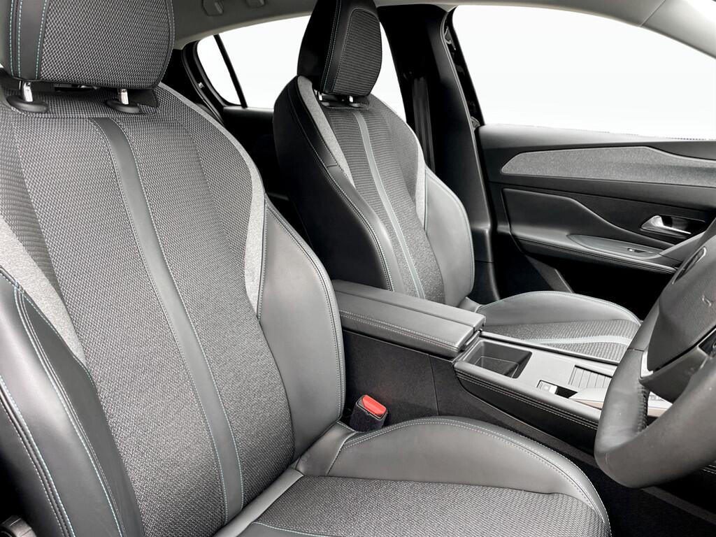 Used Peugeot 308 2023 for sale - 78100011: Photo 6