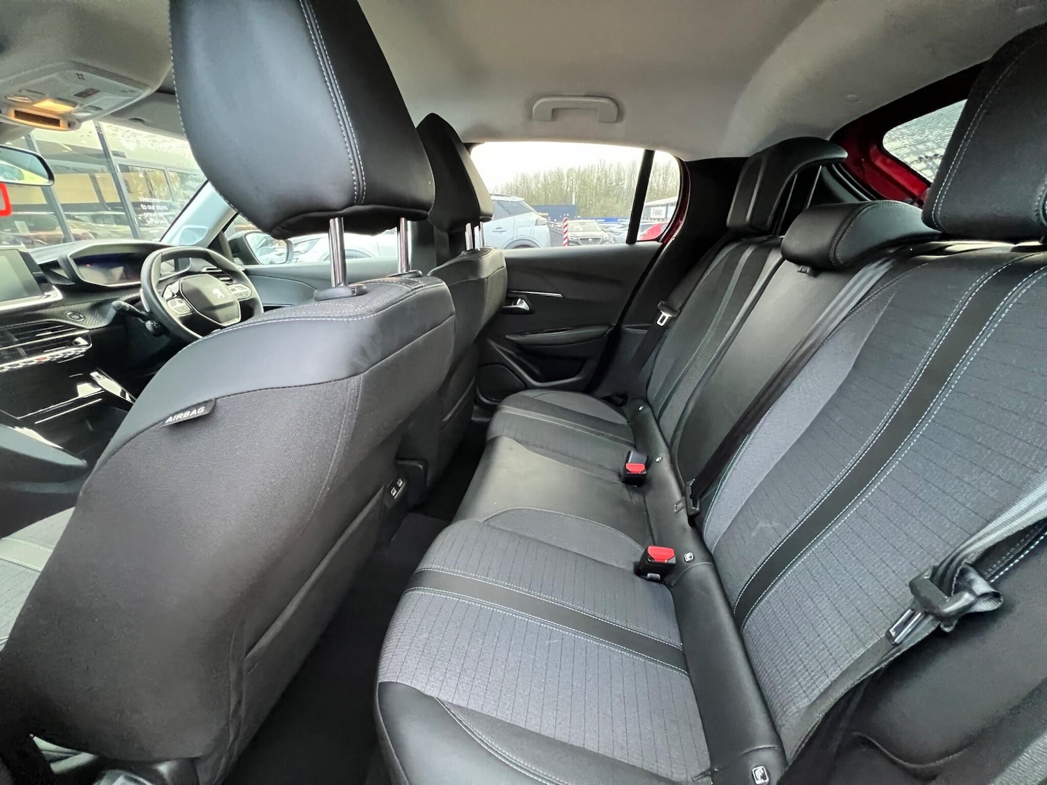 Used Peugeot 208 for sale - 77852872: Photo 24