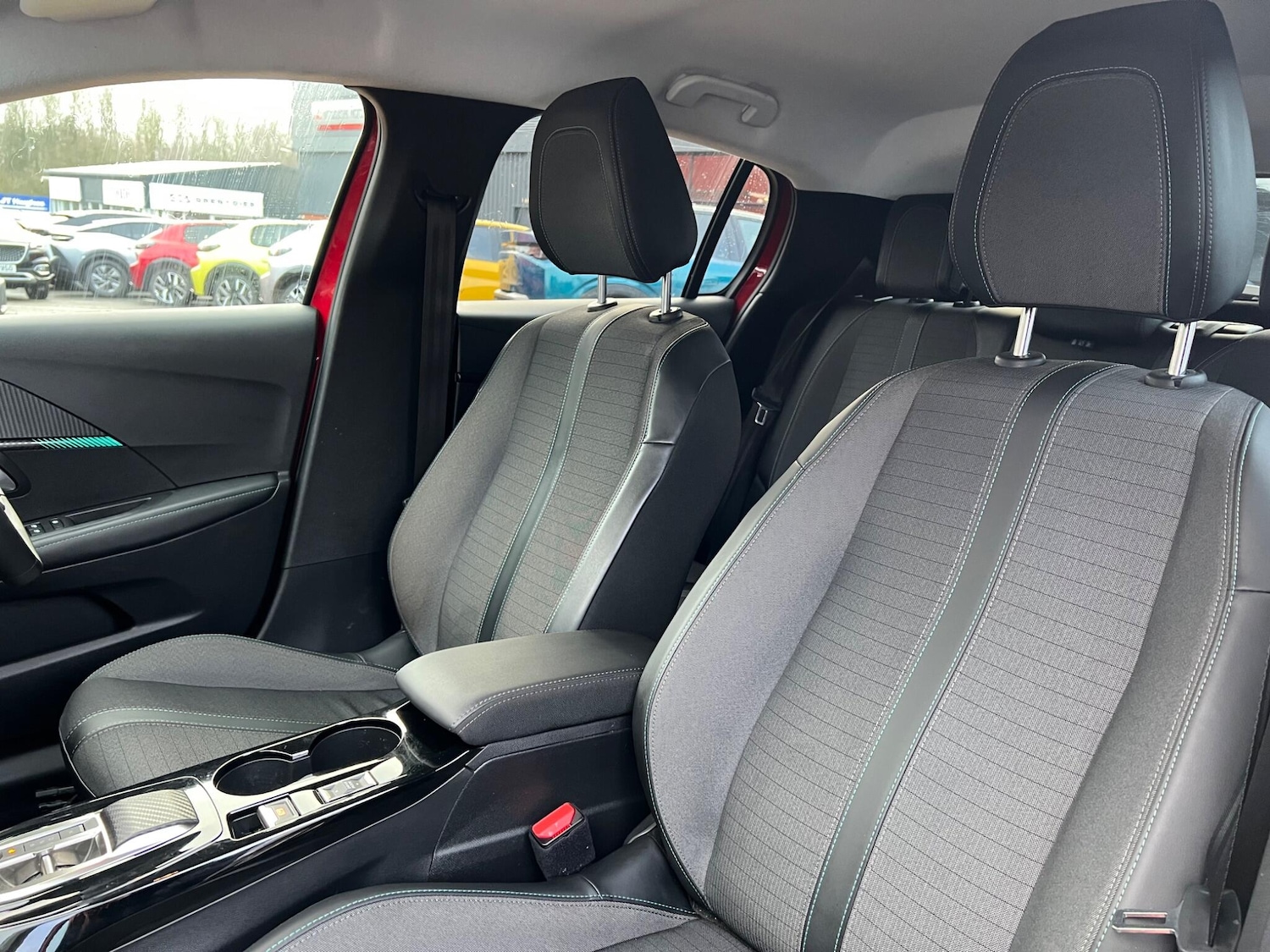 Used Peugeot 208 for sale - 77852872: Photo 28