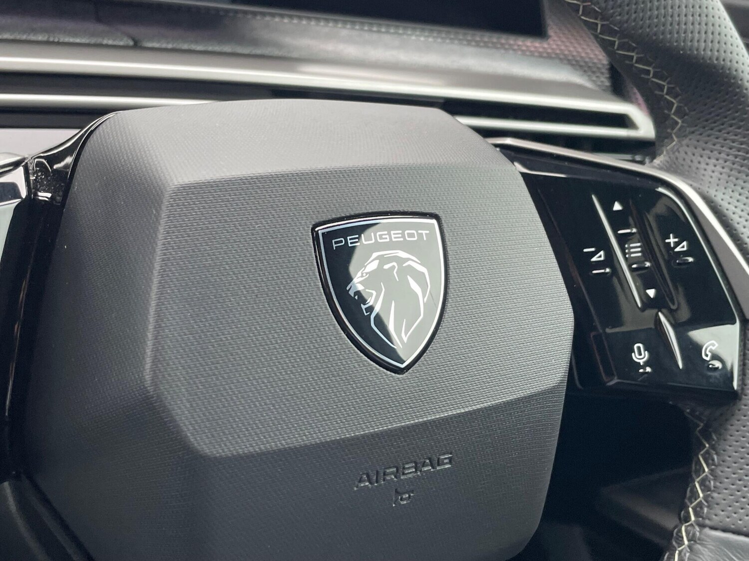 Used Peugeot 3008 2025 for sale - 76499839: Photo 43