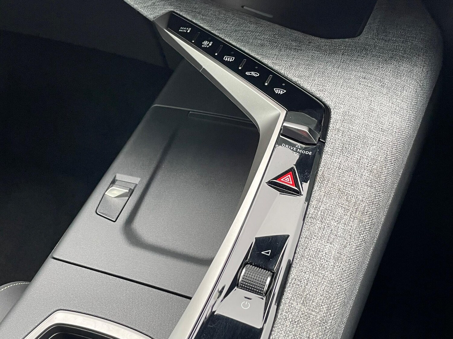 Used Peugeot 3008 2025 for sale - 76499839: Photo 56