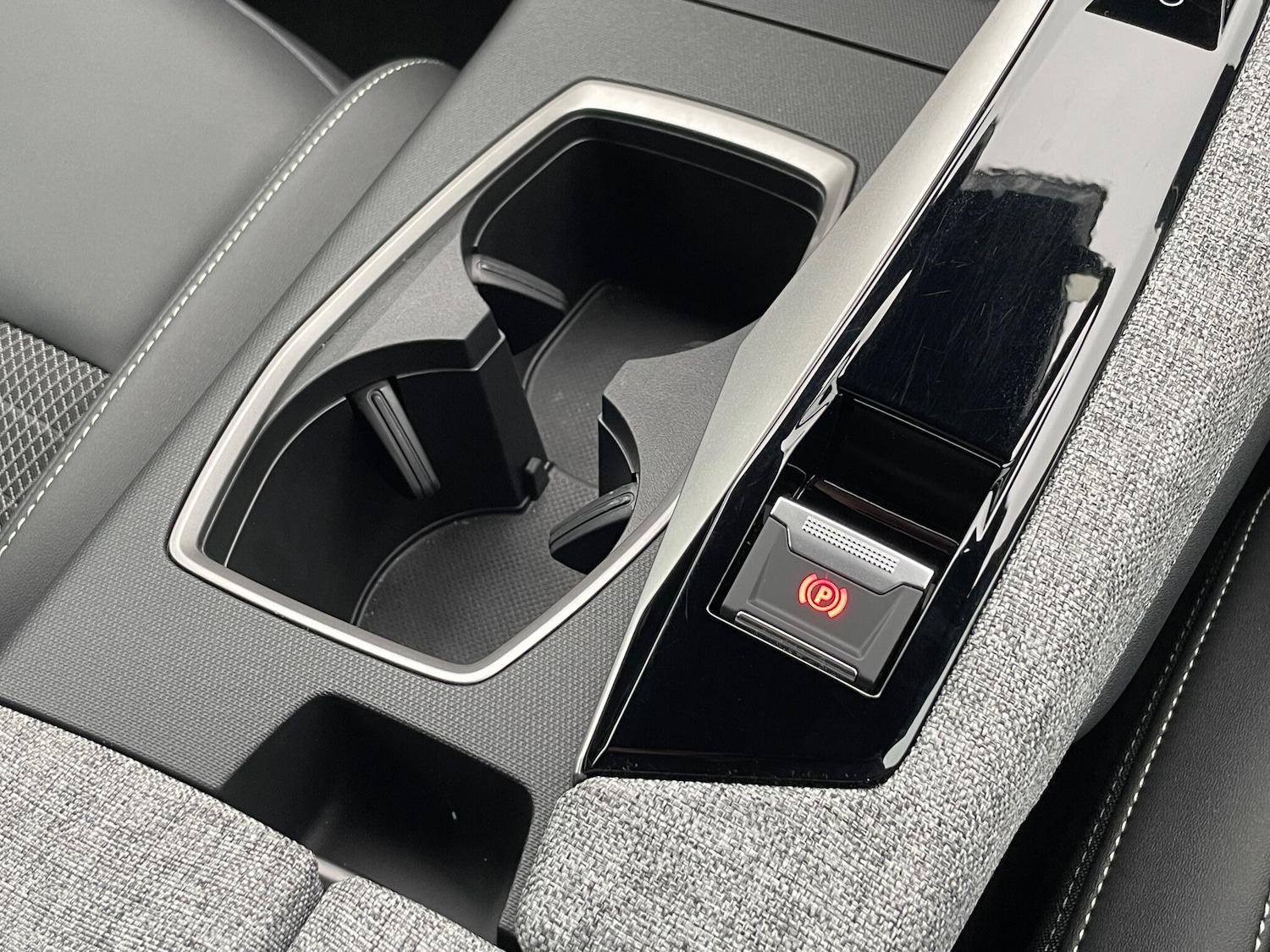 Used Peugeot 3008 2025 for sale - 76499839: Photo 59