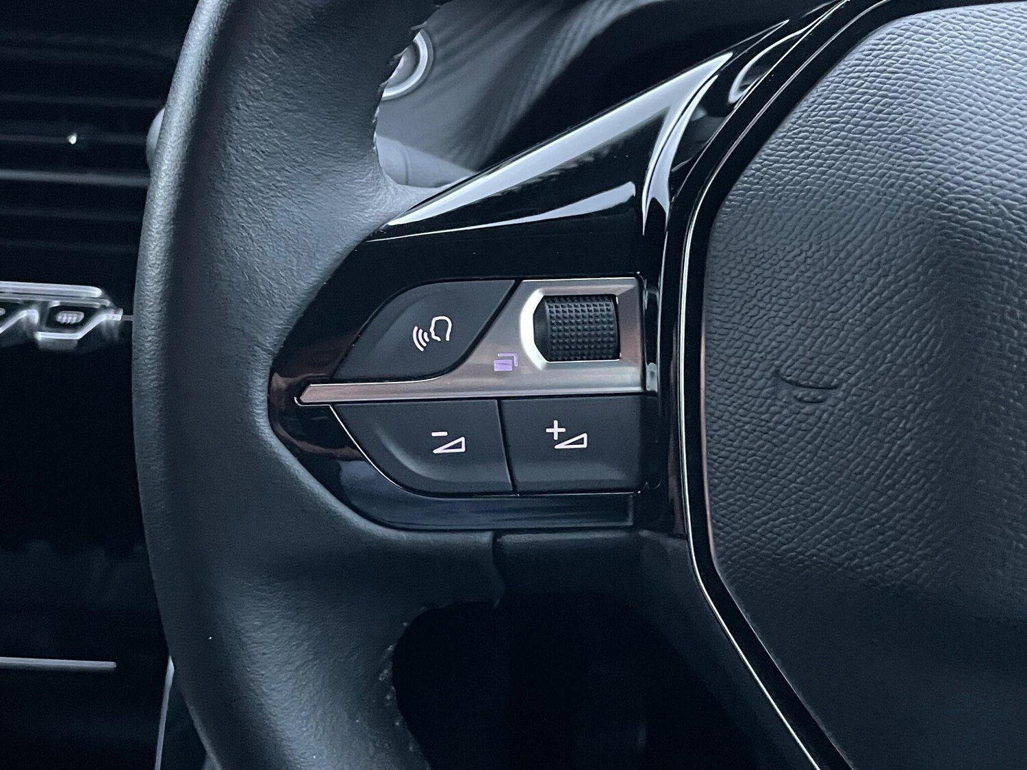 Used Peugeot 208 2022 for sale - 76657583: Photo 37