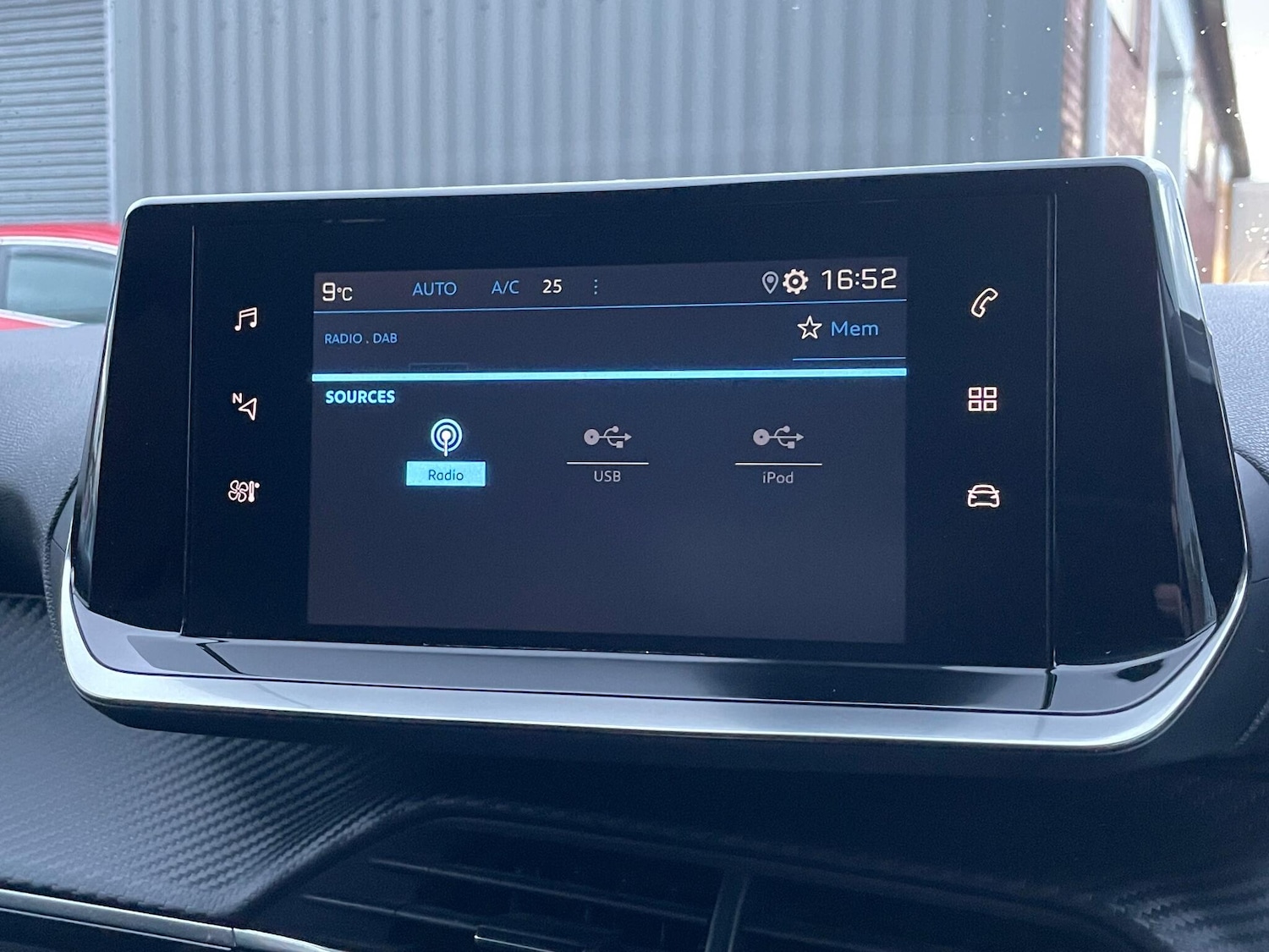 Used Peugeot 208 2022 for sale - 76657583: Photo 44