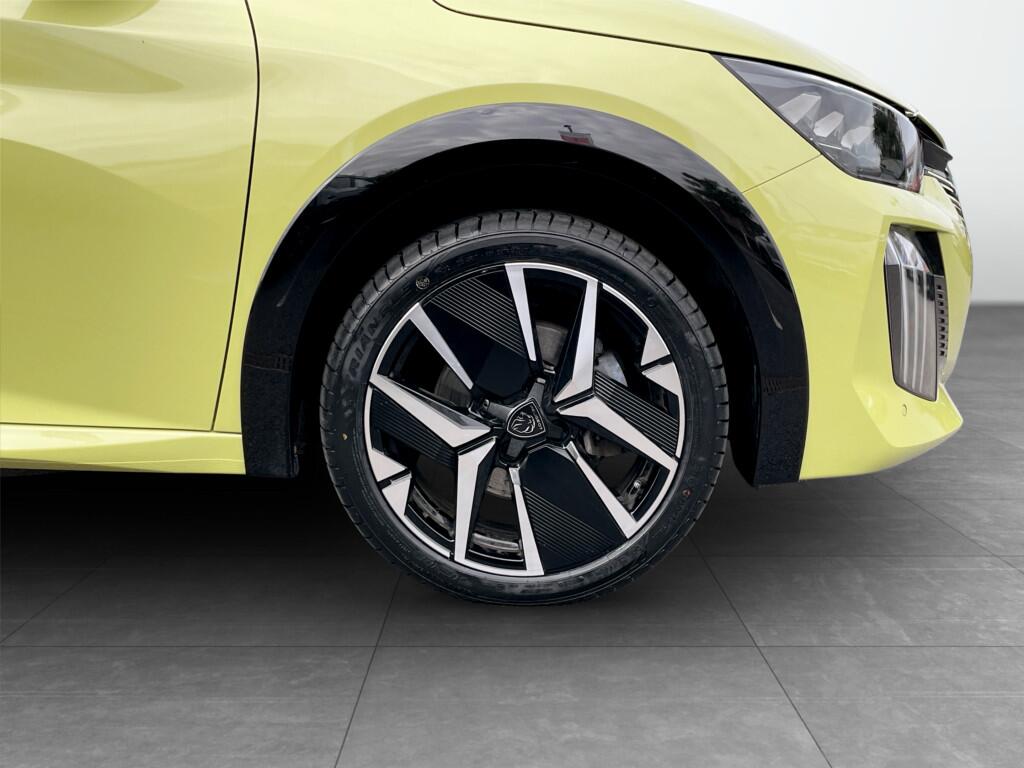 Used Peugeot E-208 2024 for sale - 75769235: Photo 17