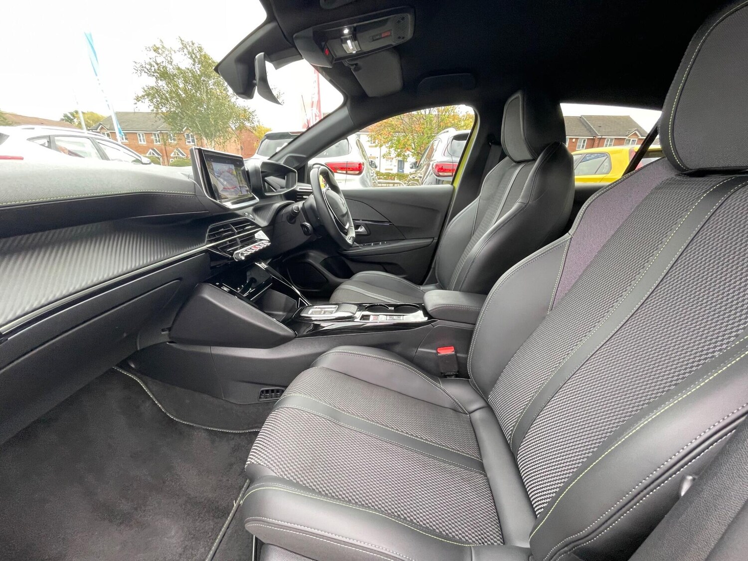 Used Peugeot E-208 2024 for sale - 75769235: Photo 53