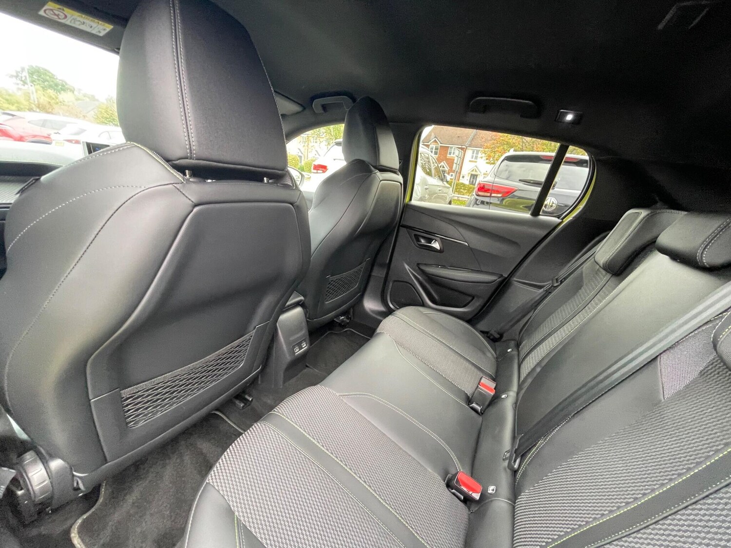 Used Peugeot E-208 2024 for sale - 75769235: Photo 58