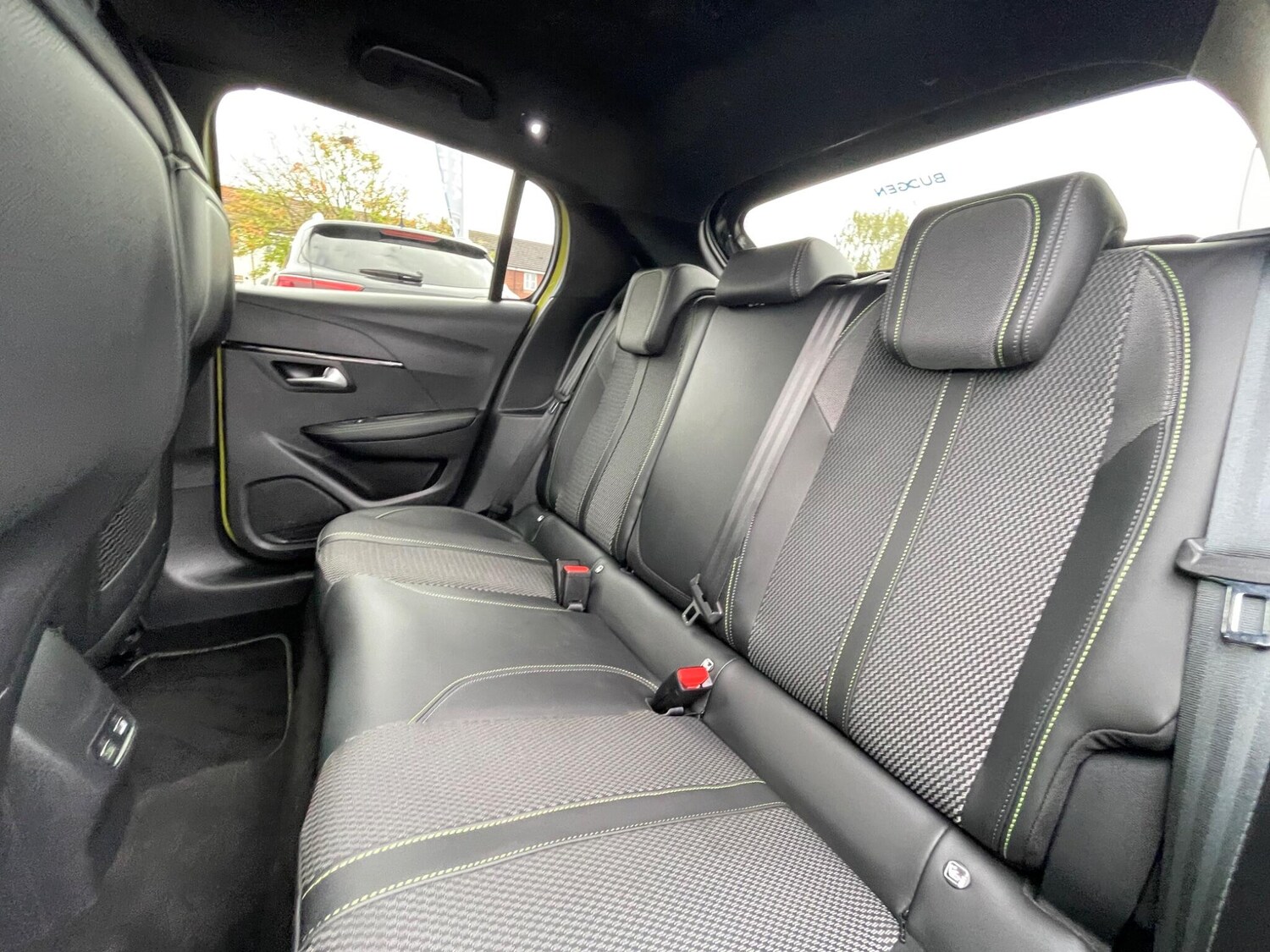 Used Peugeot E-208 2024 for sale - 75769235: Photo 59