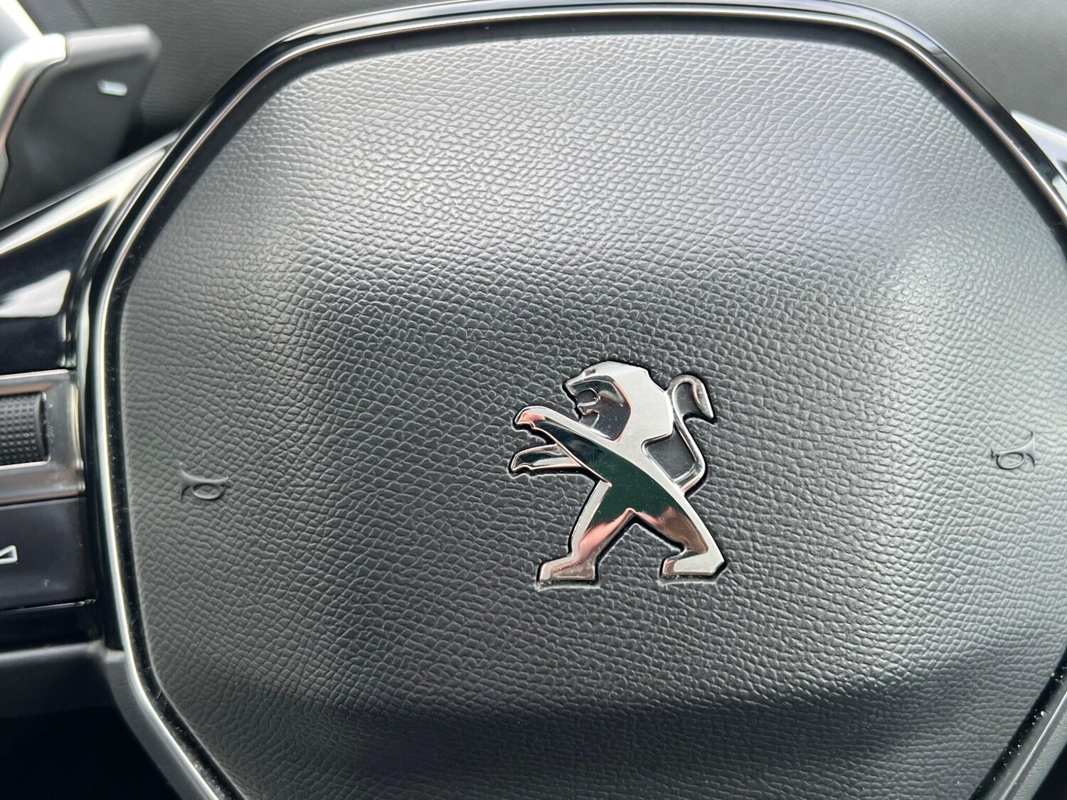 Used Peugeot 3008 2022 for sale - 77853369: Photo 40