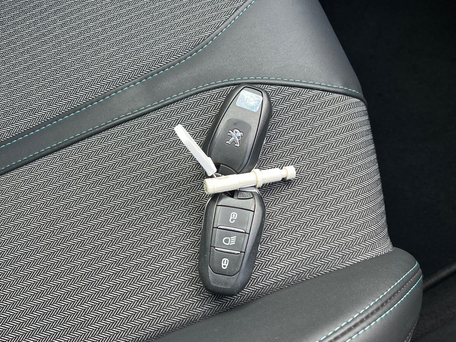 Used Peugeot 3008 2022 for sale - 77853369: Photo 49