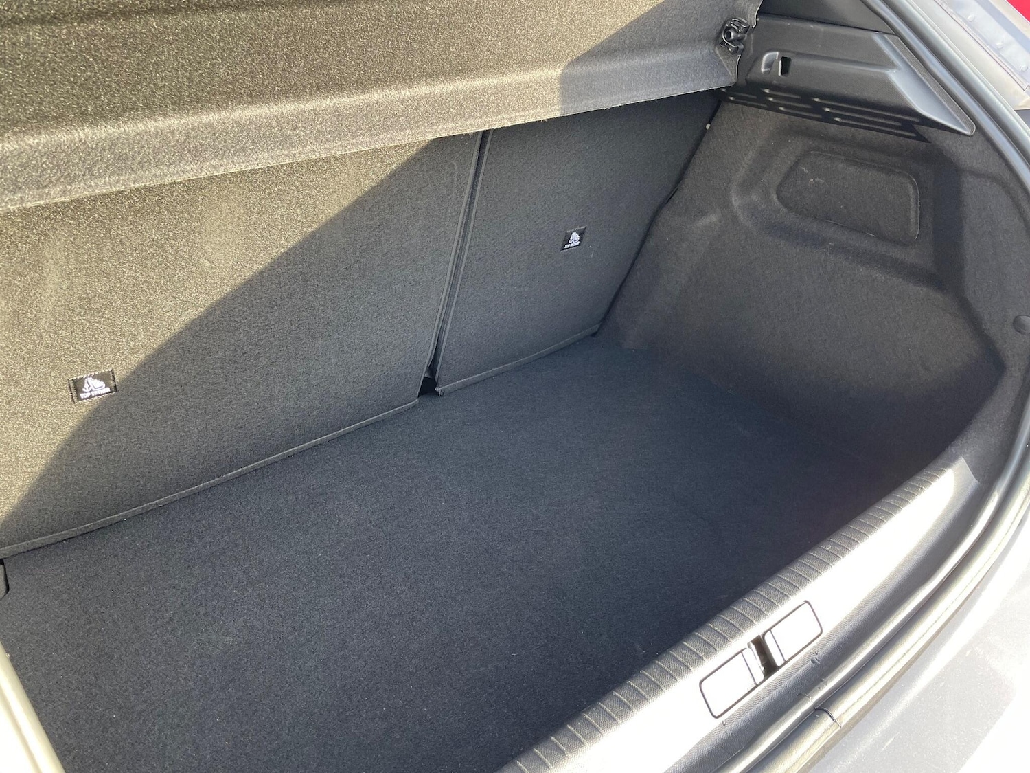 Used Peugeot 208 for sale - 77671678: Photo 30