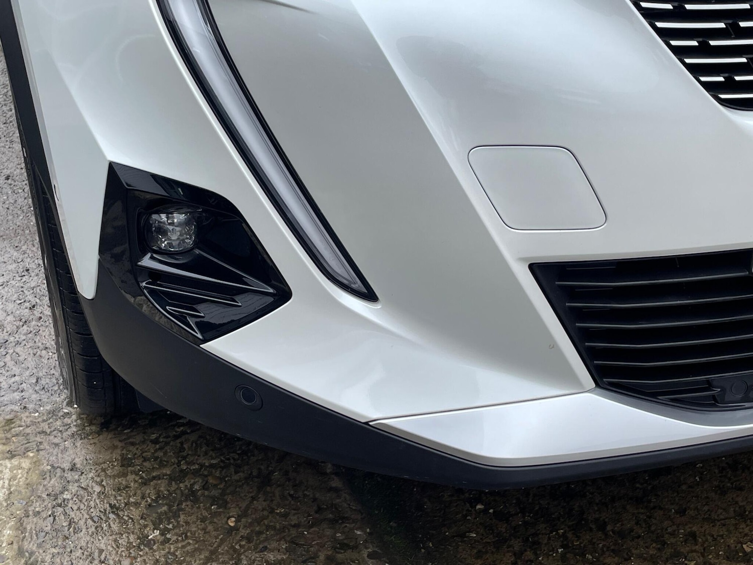 Used Peugeot E-2008 2022 for sale - 77203127: Photo 21