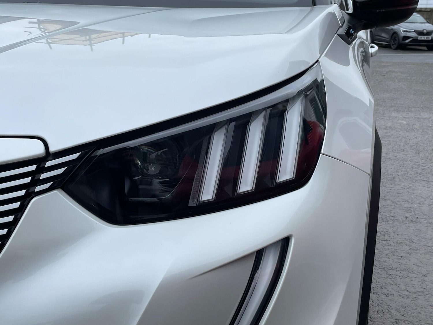 Used Peugeot E-2008 2022 for sale - 77203127: Photo 23