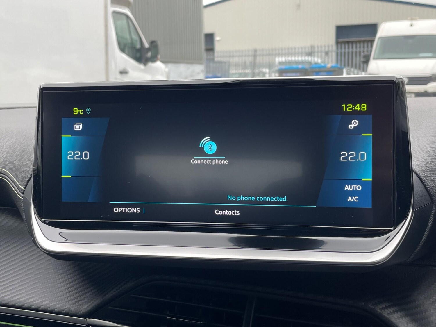 Used Peugeot E-2008 2022 for sale - 77203127: Photo 50