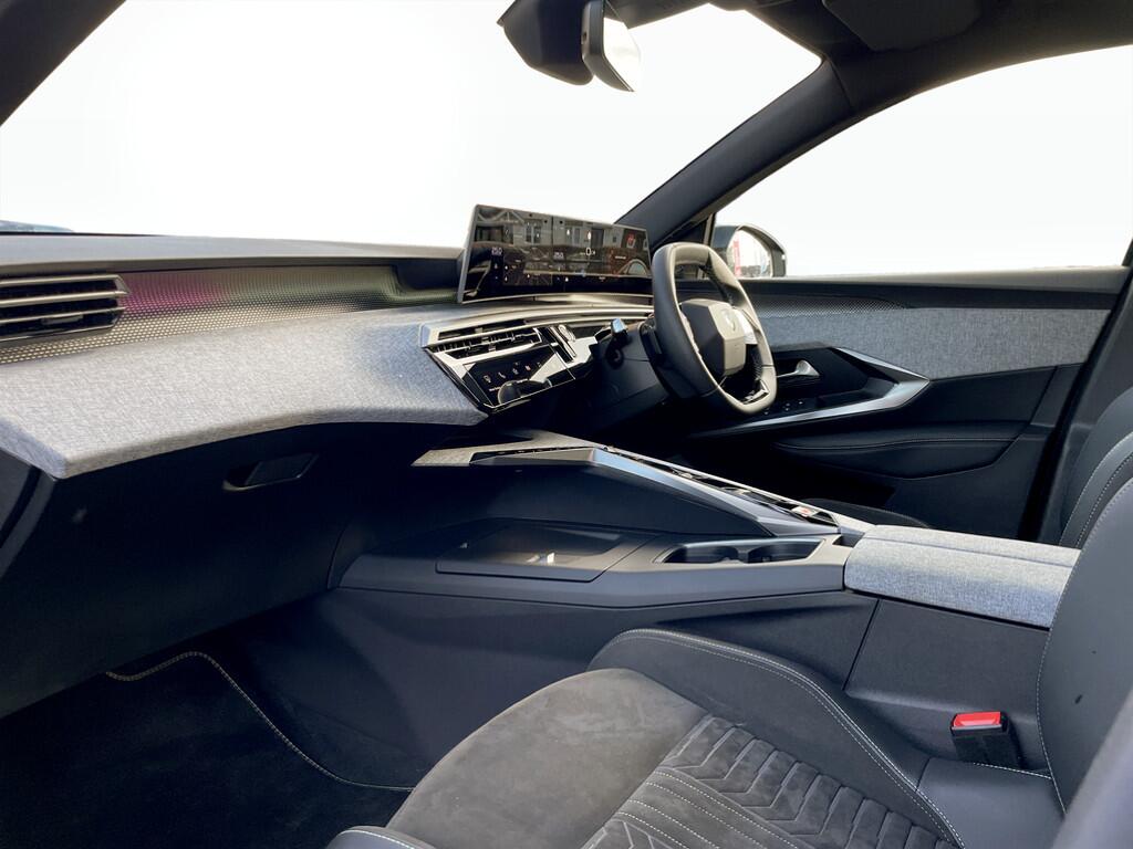 Used Peugeot E-3008 2024 for sale - 76485091: Photo 14