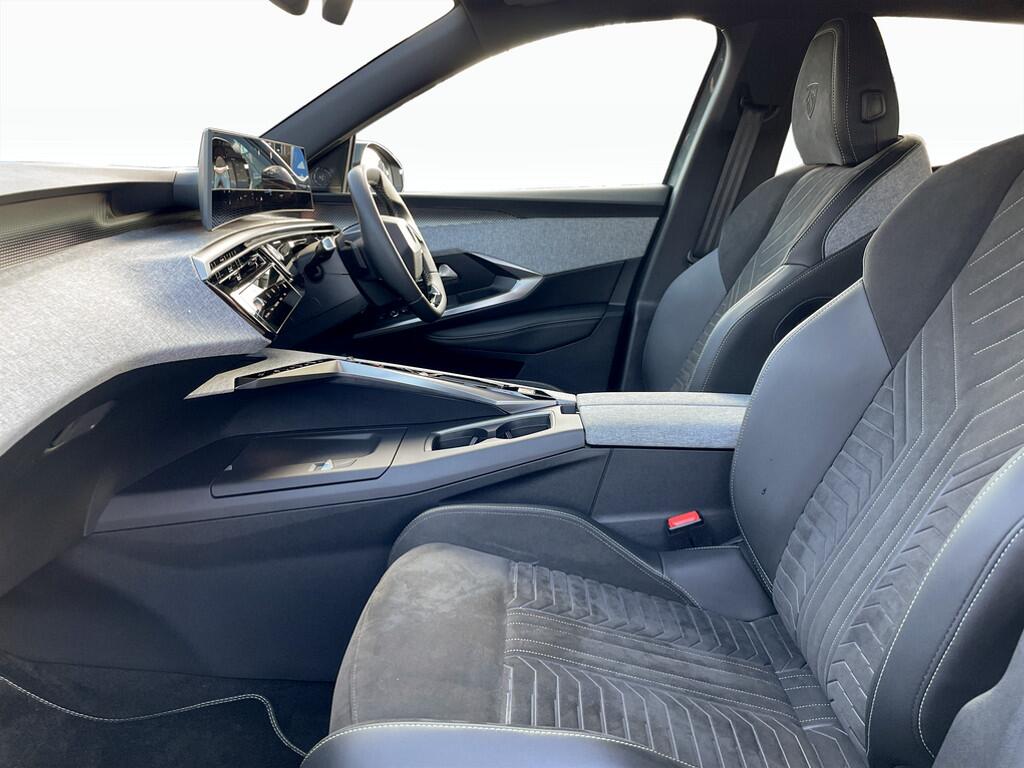 Used Peugeot E-3008 2024 for sale - 76485091: Photo 15