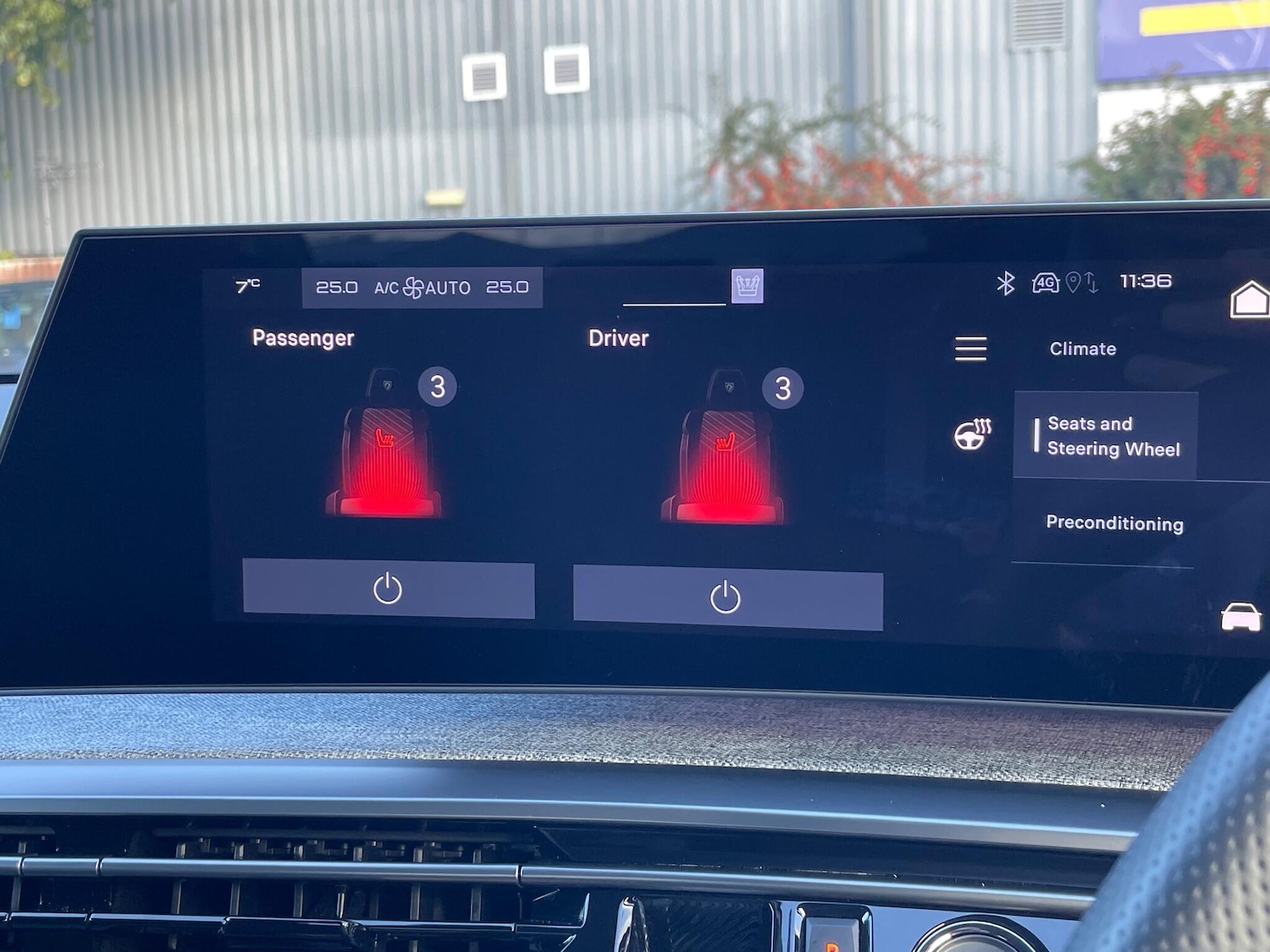 Used Peugeot E-3008 2024 for sale - 76485091: Photo 48