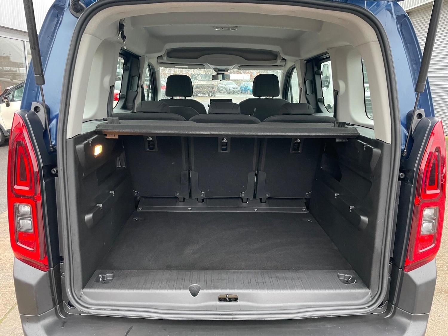 Used Citroen Berlingo 2024 for sale - 77279286: Photo 30