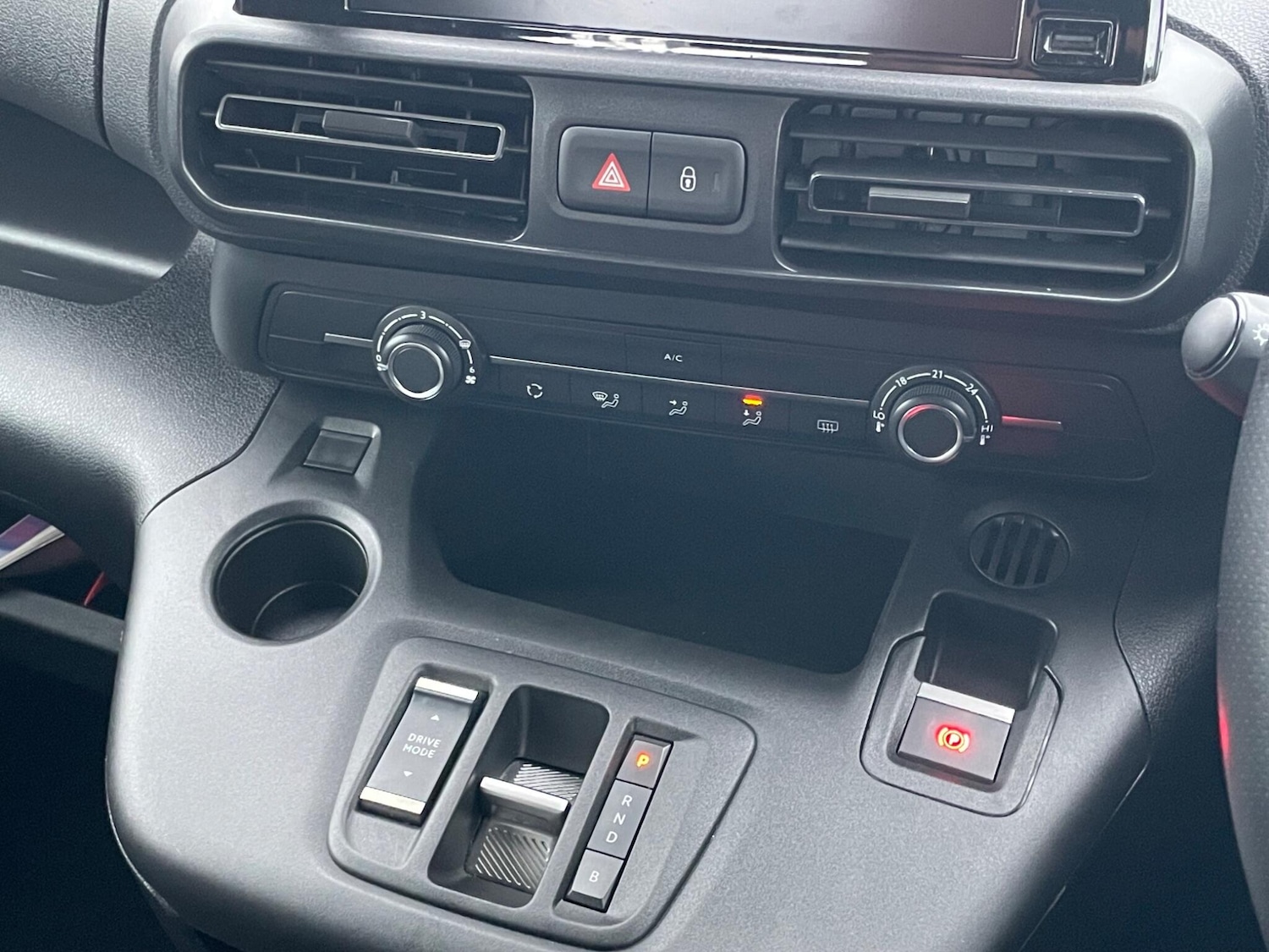 Used Citroen Berlingo 2024 for sale - 77279286: Photo 45