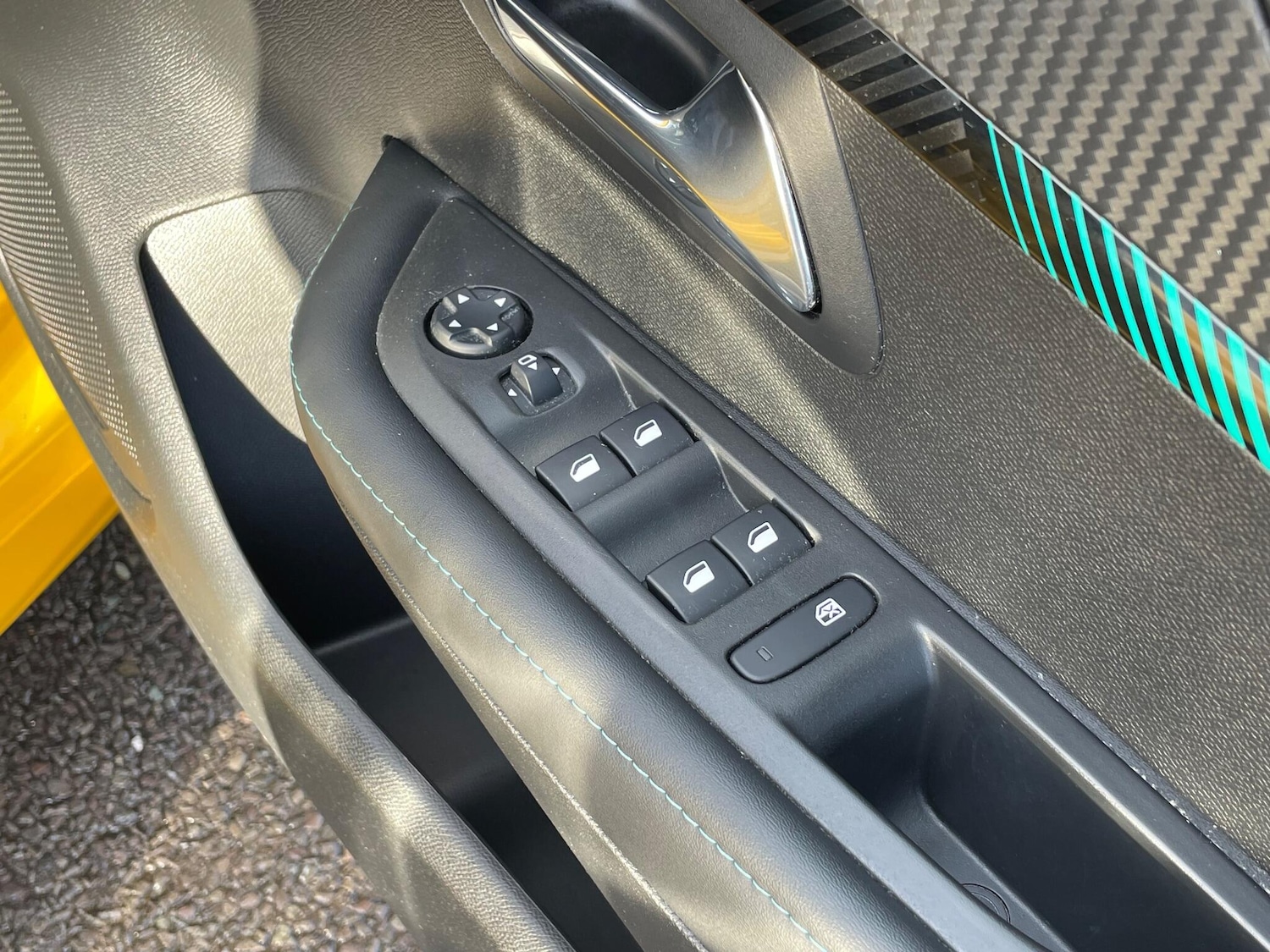 Used Peugeot 208 2021 for sale - 76561332: Photo 32