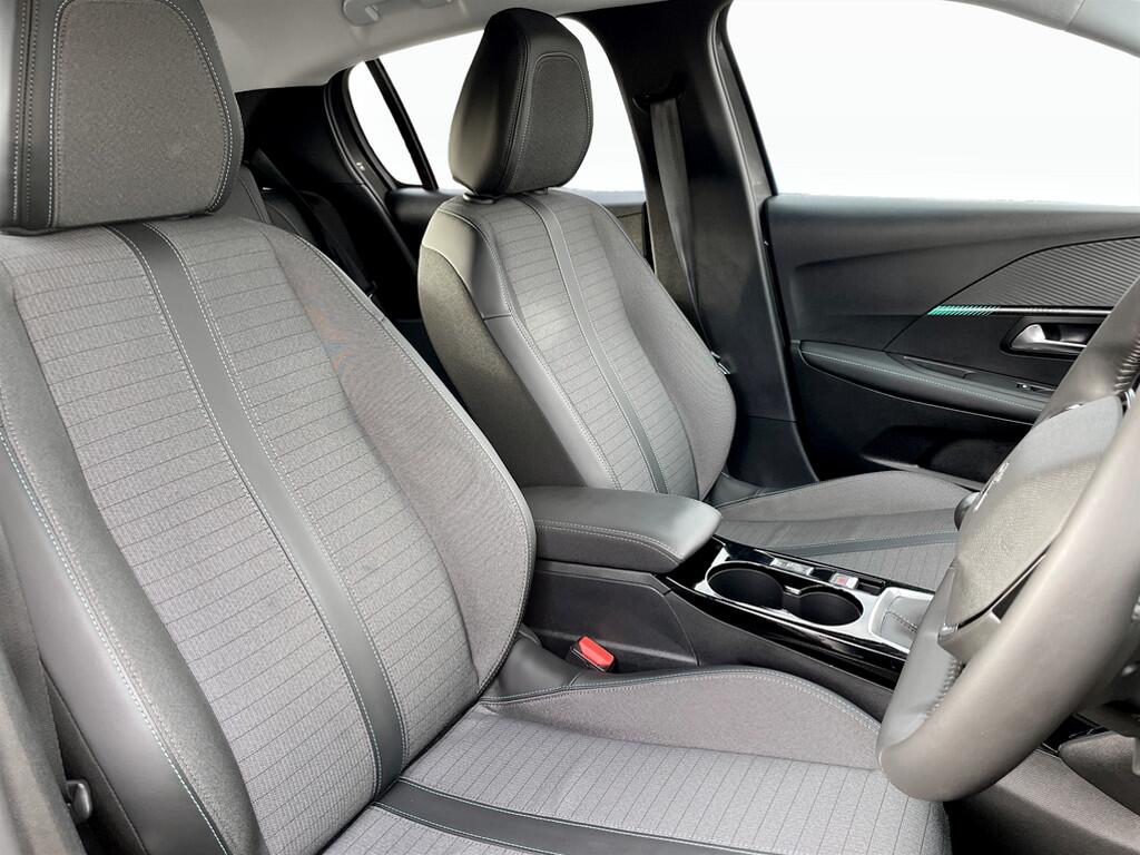 Used Peugeot 208 2023 for sale - 77040718: Photo 9