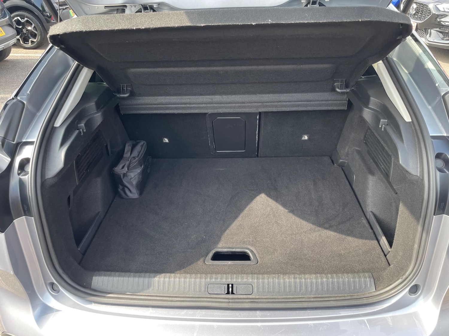Vehicle 33
