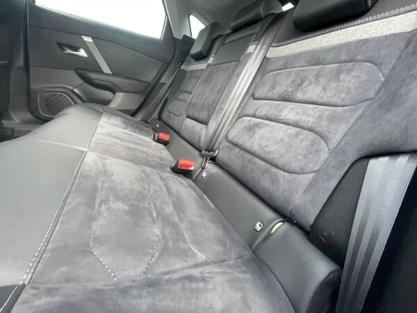 Used Citroen e-C4 2024 for sale - 75199347: Photo 61