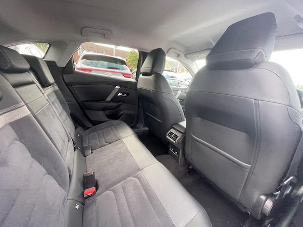 Used Citroen e-C4 2024 for sale - 75199347: Photo 63