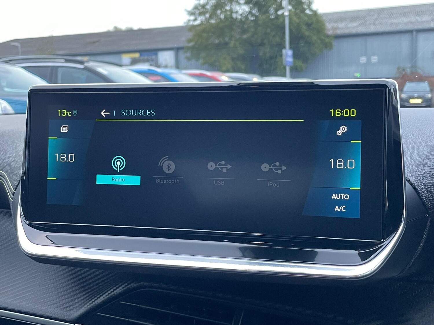 Used Peugeot E-2008 2021 for sale - 76424927: Photo 49