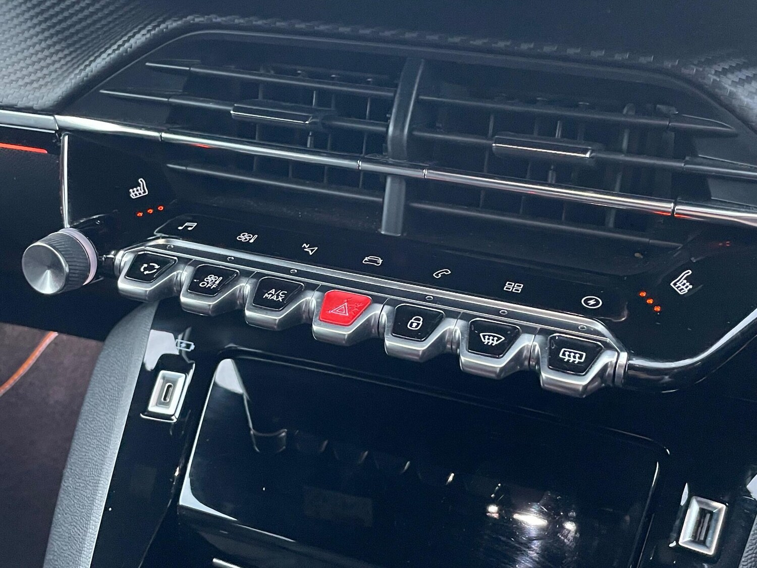 Used Peugeot E-2008 2021 for sale - 76424927: Photo 54