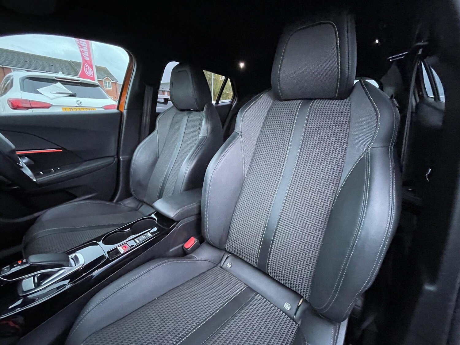 Used Peugeot E-2008 2021 for sale - 76424927: Photo 61