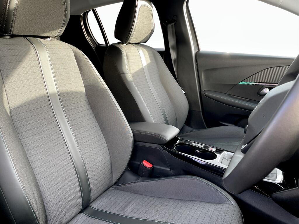 Used Peugeot 208 2023 for sale - 76887331: Photo 8